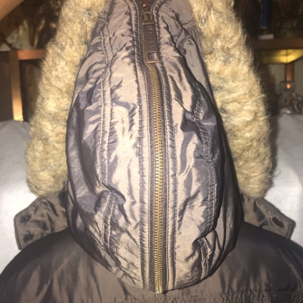 Jacket - Picture 5 of 6